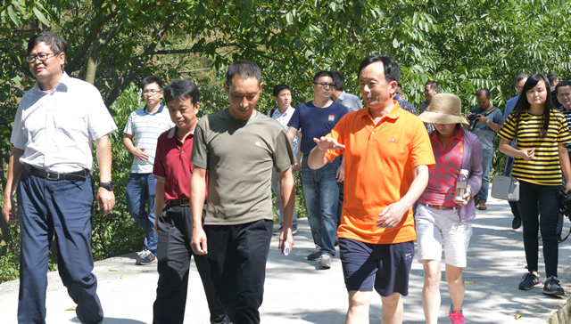 李伊林率第七督导组在汉源县开展脱贫攻坚蹲点督导工作