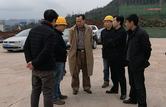 李毅到飞地园区（经开区）督导经济稳增长工作