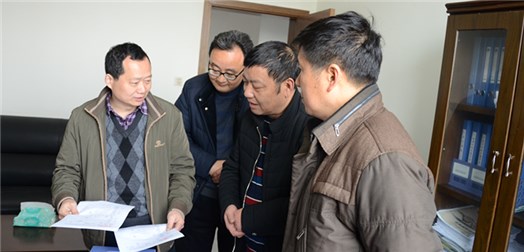 罗强调研名山区乡镇人大阵地建设