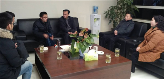 李毅一行到荥经走访联系市人大代表