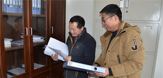罗强赴汉源县调研乡镇人大工作