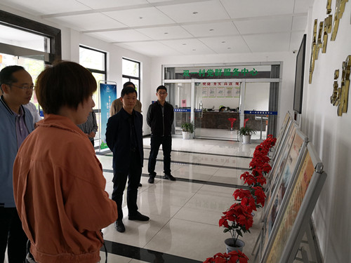 彭学松带队考察林竹产业发展和宗教场所管理工作