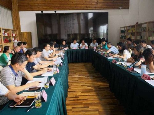 市人大教科文卫工作促进会在名山区召开——充分发挥作用 助推乡村振兴