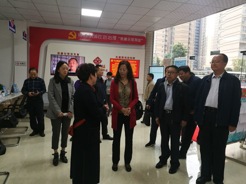 银川市人大常委会副主任达英一行来雅学习考察城市贫困人口社会救助情况