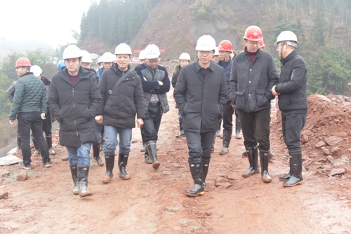 杨兴品调研九龙水库和南郊水厂建设情况