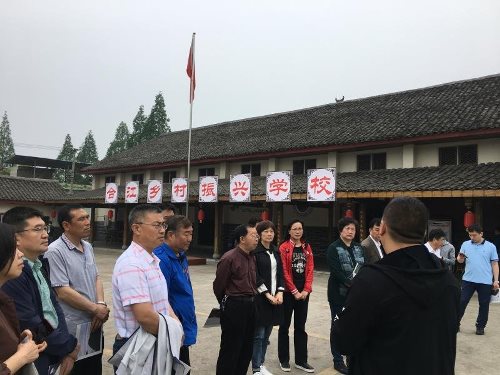 廊坊市人大来雅调研深化农村改革发展城郊型农业工作