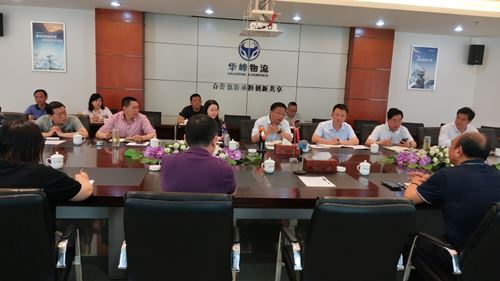 刘平赴雨城区调研民营经济发展工作