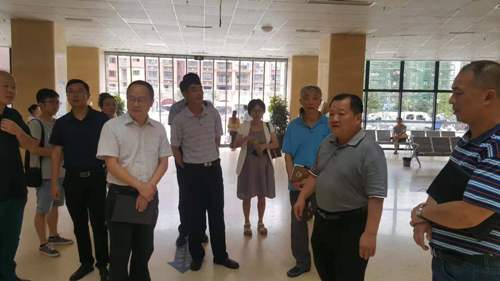 市人大常委会教科文卫工委到天全督导60岁以上老年人重点疾病体检工作