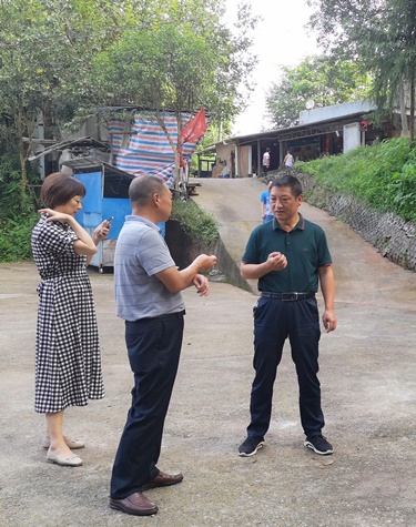 市人大常委会民宗外侨工委赴芦山县调研《宗教事务条例》贯彻落实情况