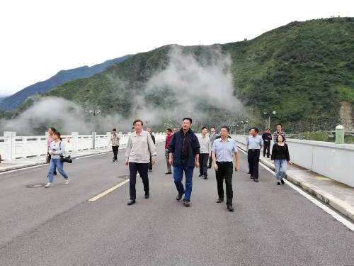 省人大常委会执法检查组赴我市开展可再生能源法执法检查