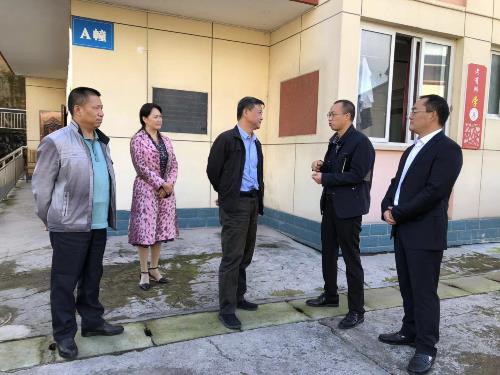 市人大社会建设委到荥经、汉源开展社会救助工作专题调研