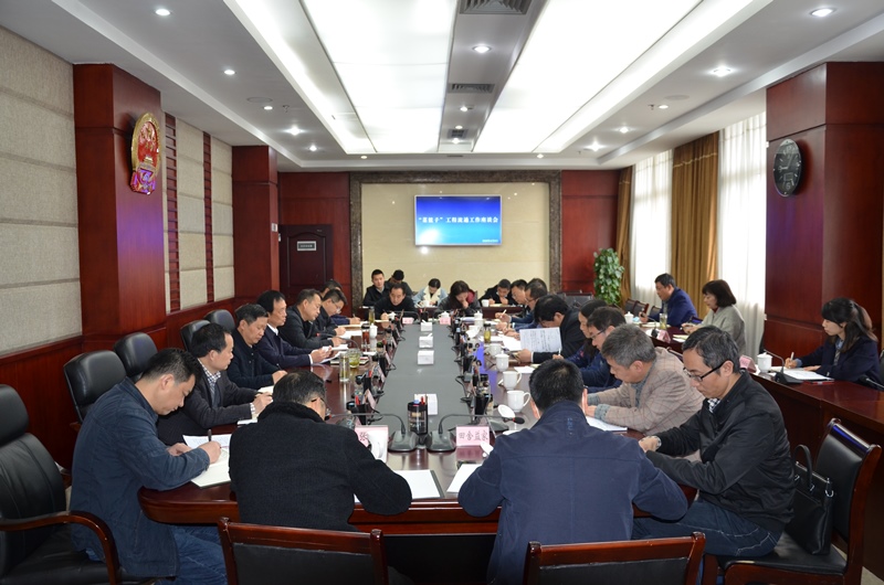 市人大常委会召开“菜篮子”工程工作座谈会