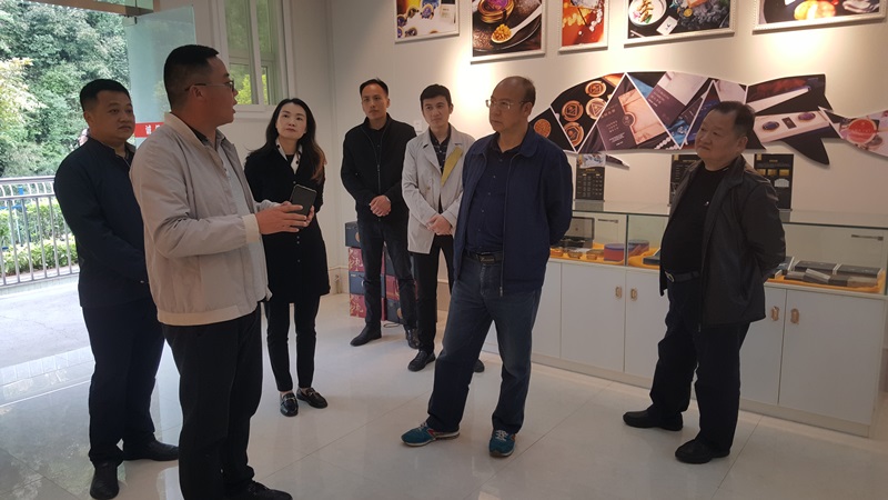郑尚堃赴天全调研食品安全工作情况