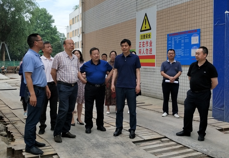 郑尚堃赴名山等县区调研高中教育质量提升工作