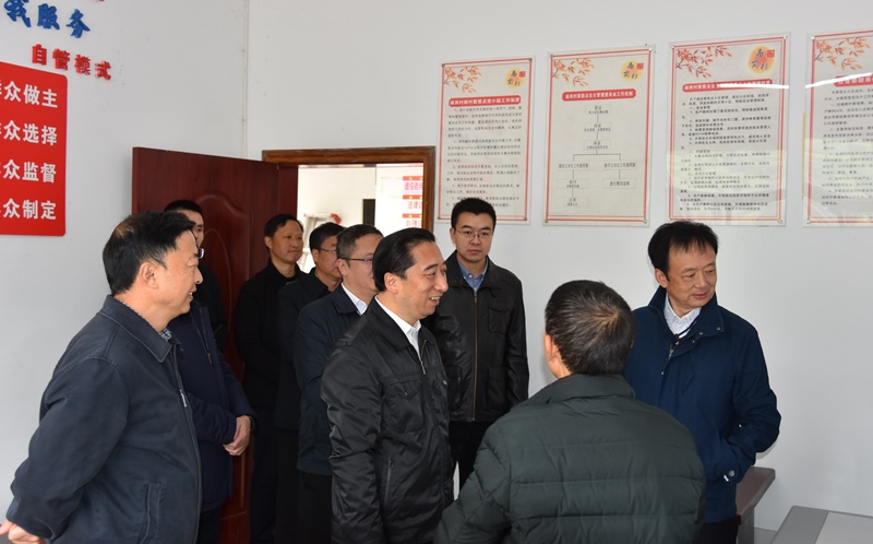 省人大常委会人代工委主任王天福一行来雅调研