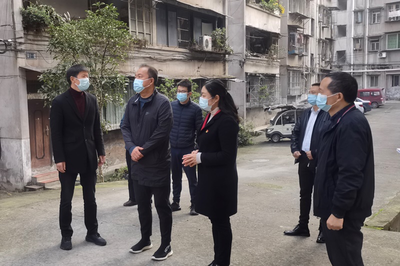 用心用情倾听群众呼声 齐抓共管共创文明城市  白云调研“联包帮”工作
