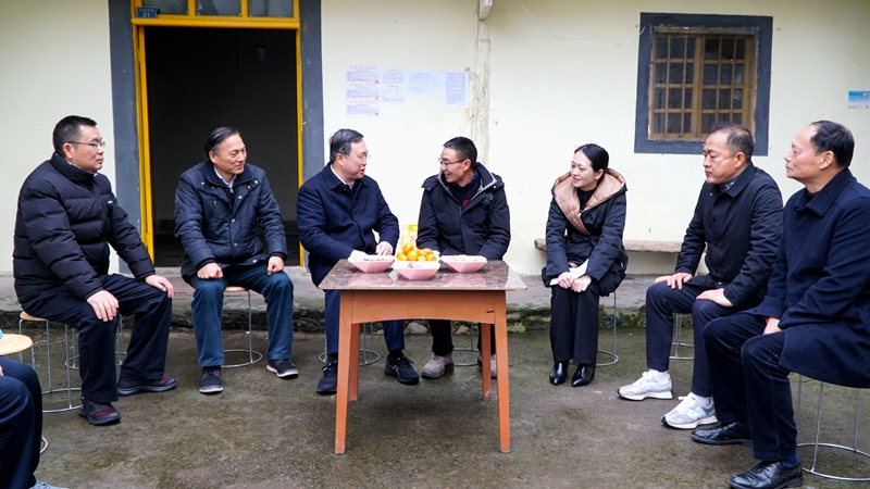 彭琳赴雅走访慰问时强调  抢抓机遇发挥优势 为推动新时代治蜀兴川再上新台阶作出雅安贡献
