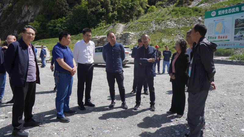 健全产业链提升附加值 扎实推进绿色矿山建设 白云赴宝兴县调研汉白玉产业发展情况