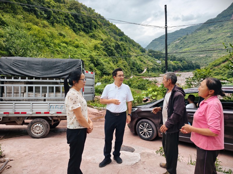 李志强赴汉源县调研督导防汛防地灾工作