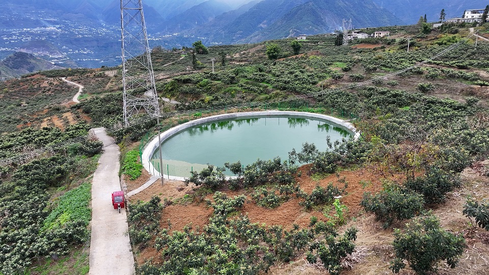 石棉永和乡人大:履职深耕田间地头 民生工程惠民暖心