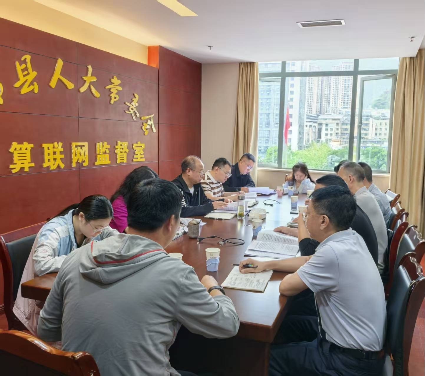 石棉县人大常委会召开基层立法联系点征求意见座谈会 以法治护航农业发展与乡村振兴