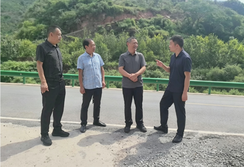 市人大常委会民族宗教外事侨务工委主任肖国龙到汉源县专题调研民族类资金项目建设情况
